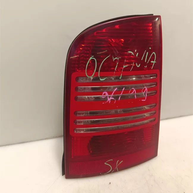 Fanale posteriore sinistro 00<