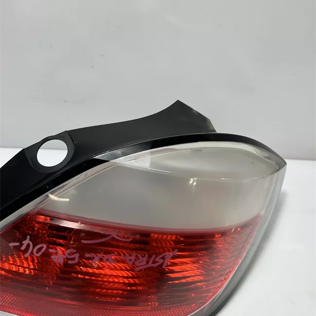 Fanale posteriore destro HELLA