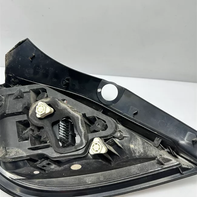 Fanale posteriore destro HELLA