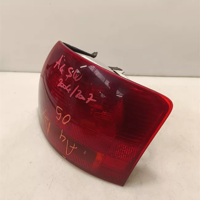 Fanale posteriore parte esterno destro