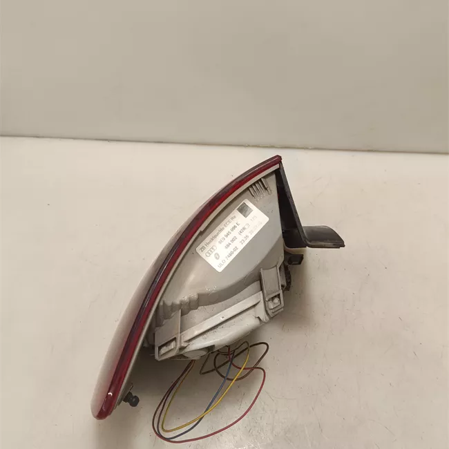 Fanale posteriore parte esterno destro