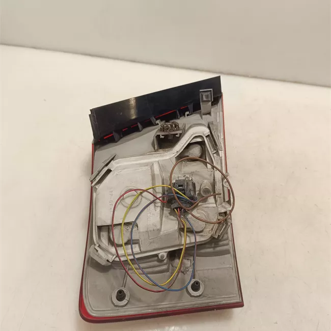 Fanale posteriore parte esterno destro