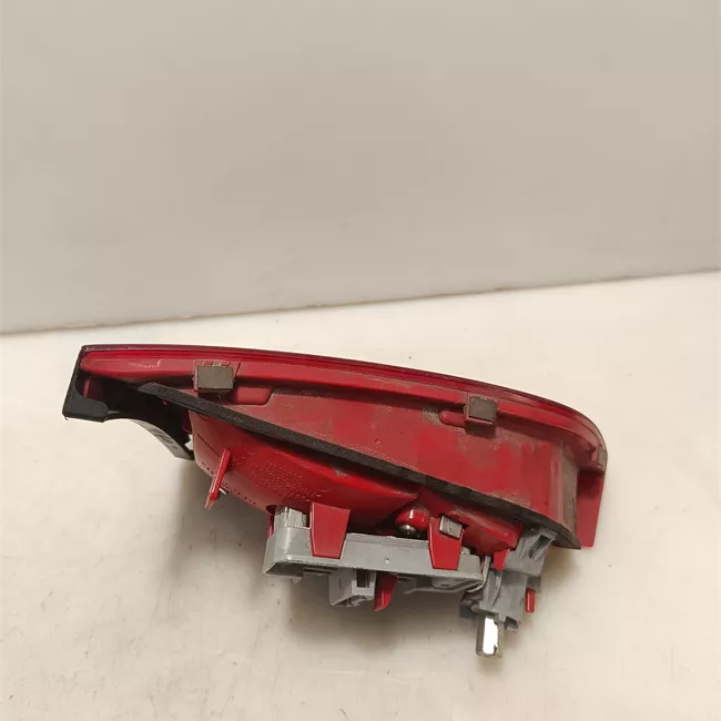 Fanale posteriore parte interno destro