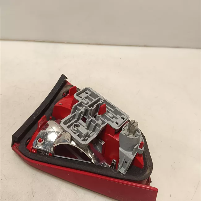 Fanale posteriore parte interno destro