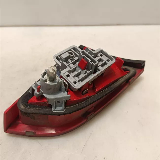 Fanale posteriore parte interno destro