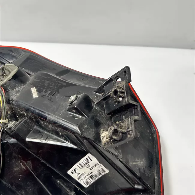 Fanale posteriore parte esterno destro