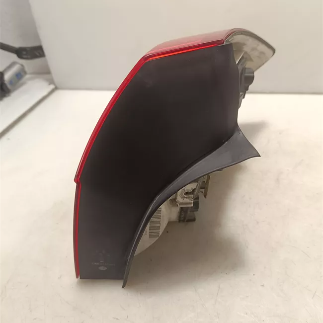 Fanale posteriore sinistro