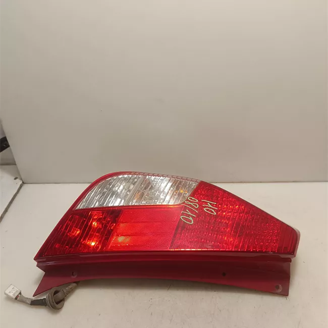 Fanale posteriore sinistro