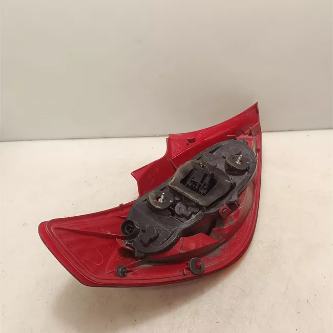 Fanale posteriore destro Trasparente scuro