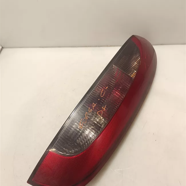 Fanale posteriore destro Rosso