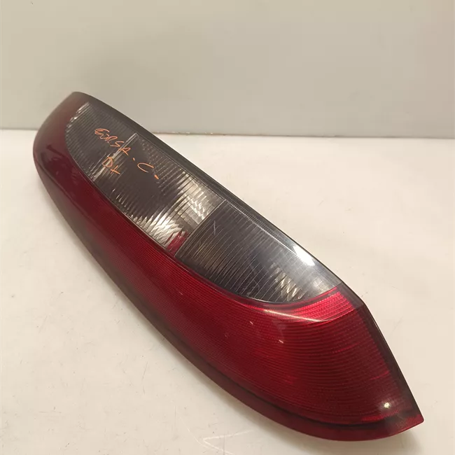 Fanale posteriore destro Rosso