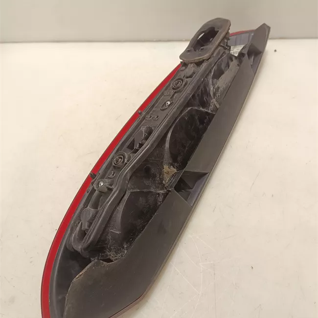 Fanale posteriore sinistro Rosso