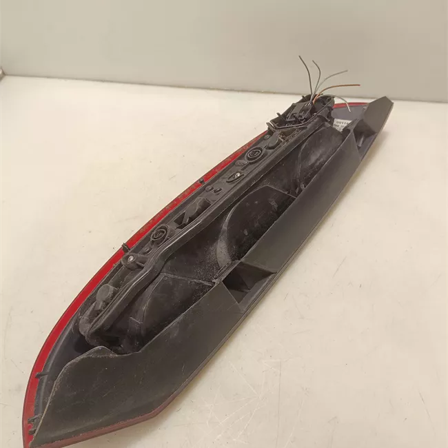 Fanale posteriore sinistro Rosso