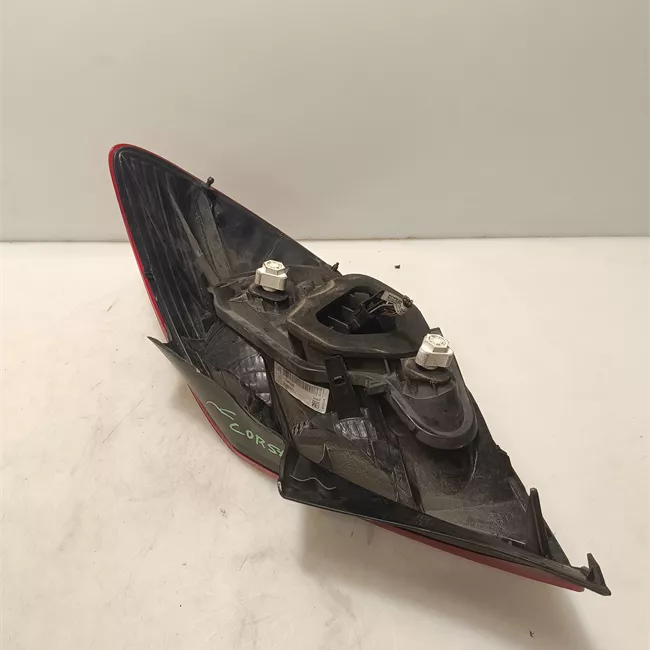 Fanale posteriore sinistro