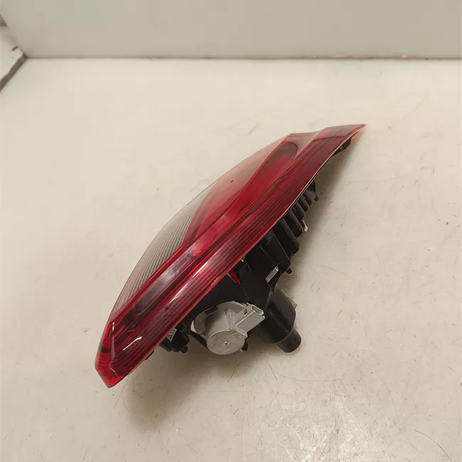 Fanale posteriore parte interno sinistro