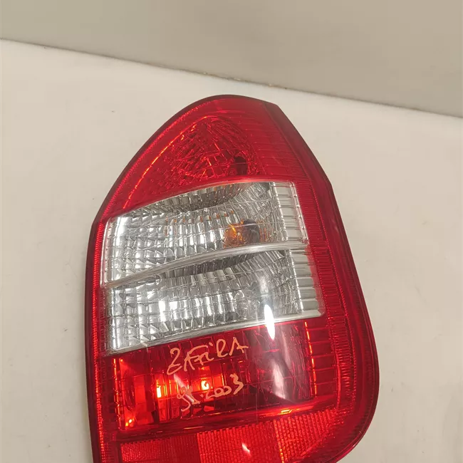 Fanale posteriore destro t.32123350>