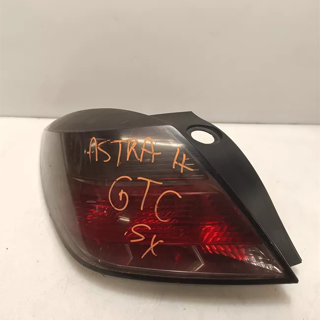 Fanale posteriore sinistro