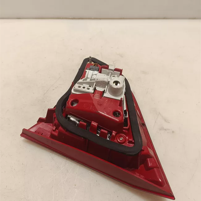 Fanale posteriore parte interno sinistro