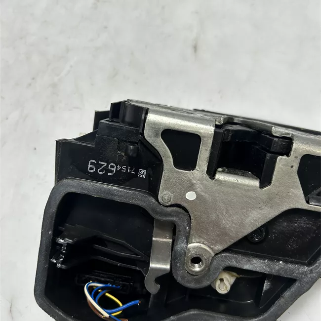 Serratura porta posteriore sinistra