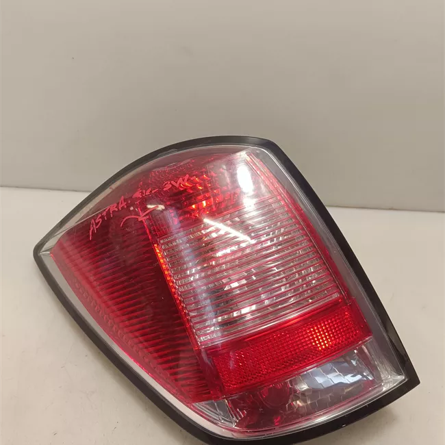 Fanale posteriore sinistro