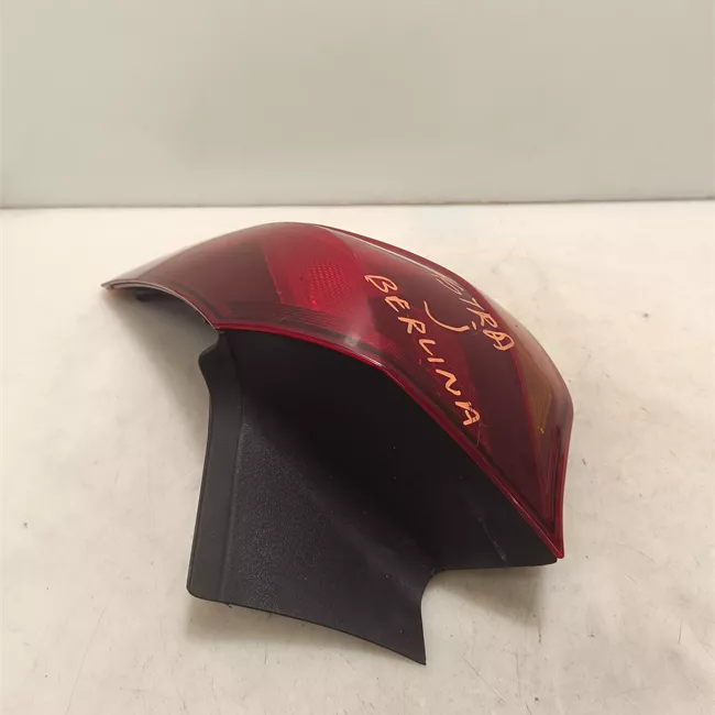 Fanale posteriore parte esterno destro