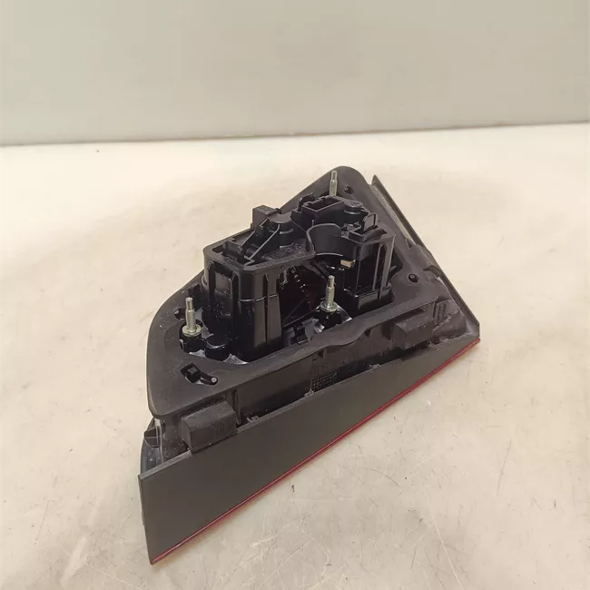 Fanale posteriore parte interno sinistro Led