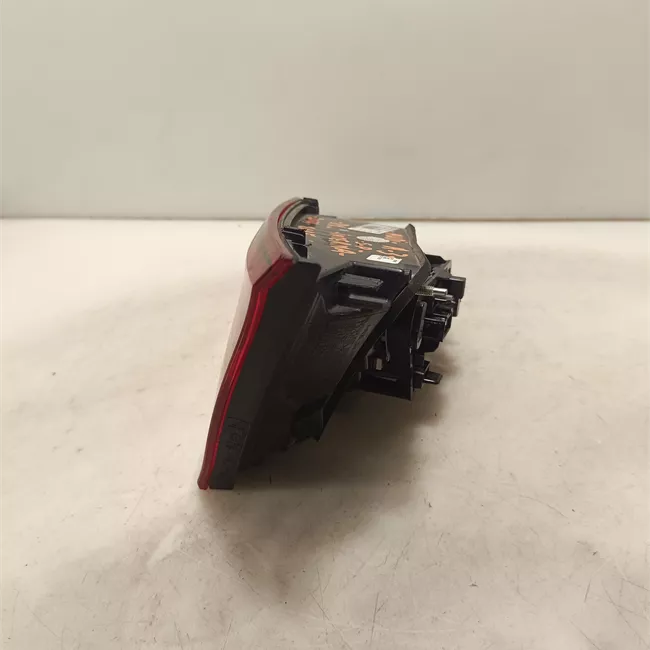 Fanale posteriore parte interno destro Led