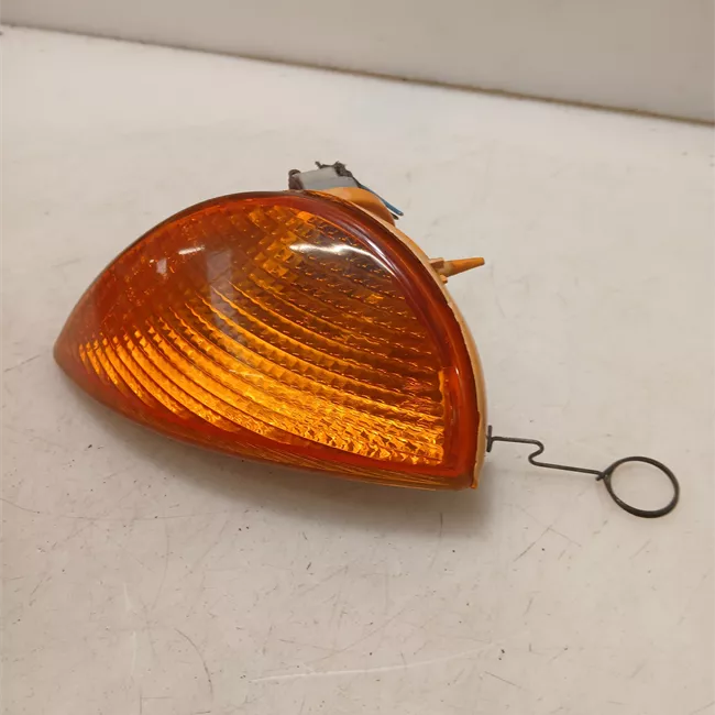 Fanalino direzione anteriore destro