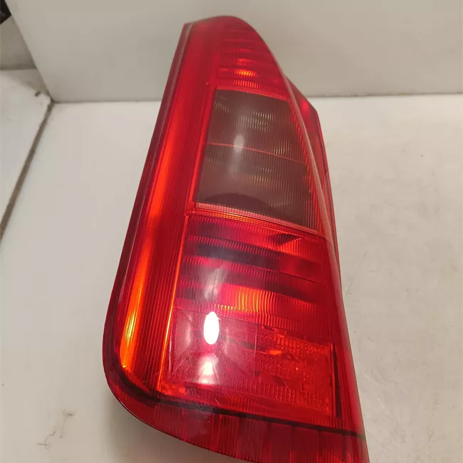 Fanale posteriore sinistro