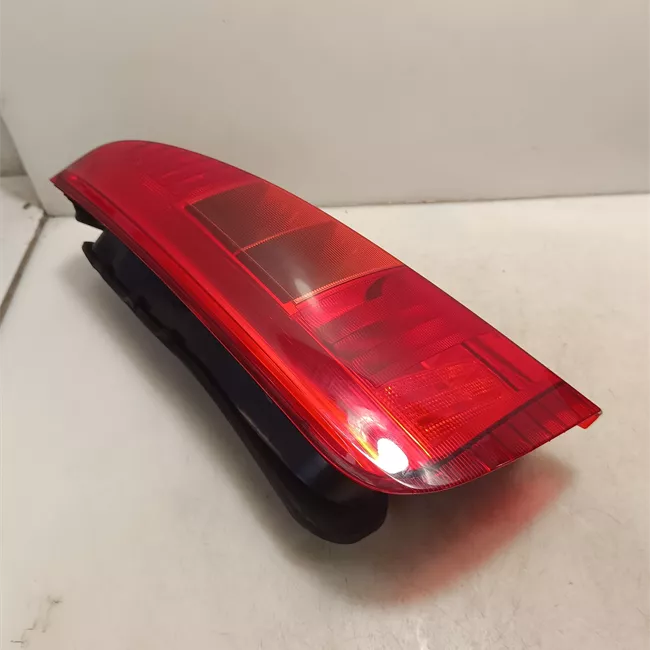 Fanale posteriore sinistro