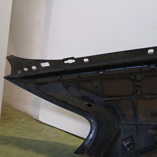 Parafango anteriore destro