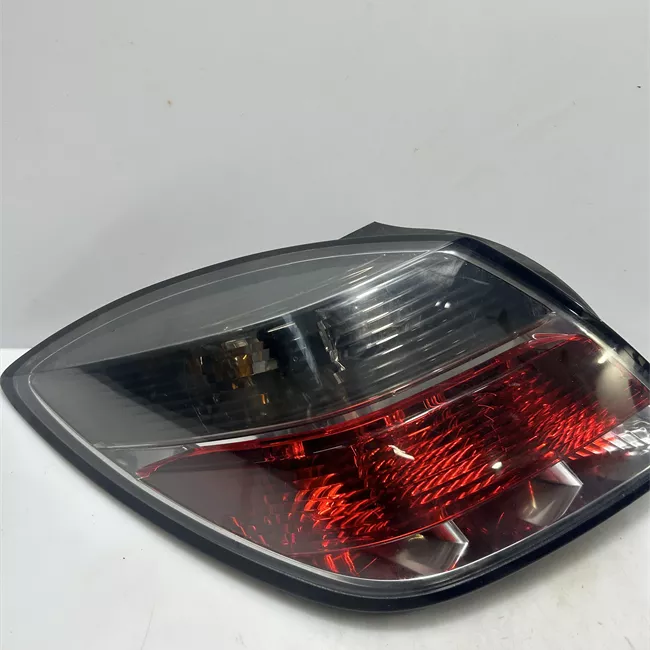 Fanale posteriore sinistro