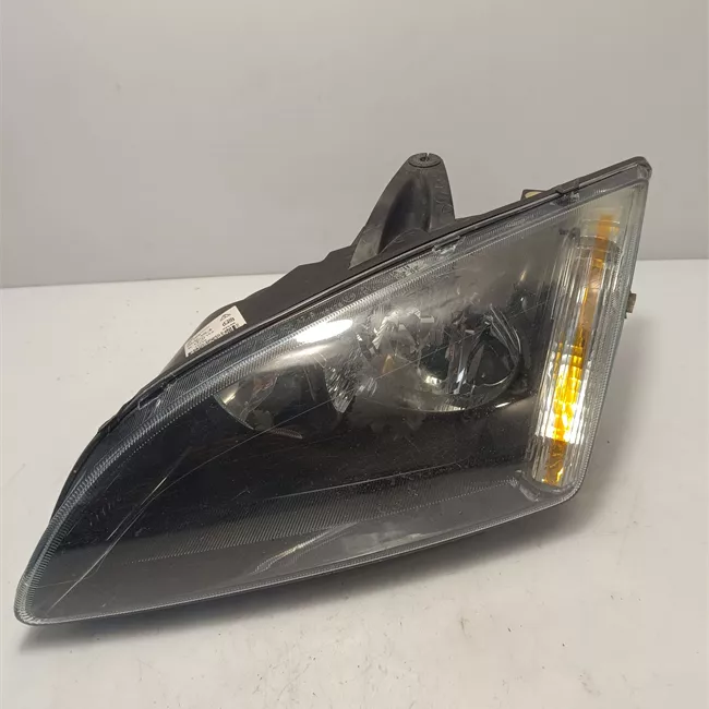 Proiettore sinistro con cornice finitura nera