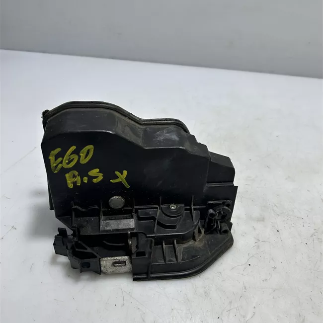 Serratura porta anteriore sinistra