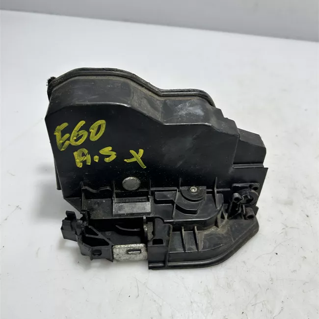 Serratura porta anteriore sinistra