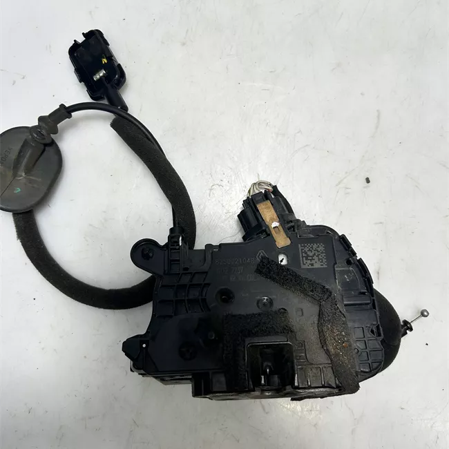 Serratura porta posteriore destra con bloccaggio elettromagnetico