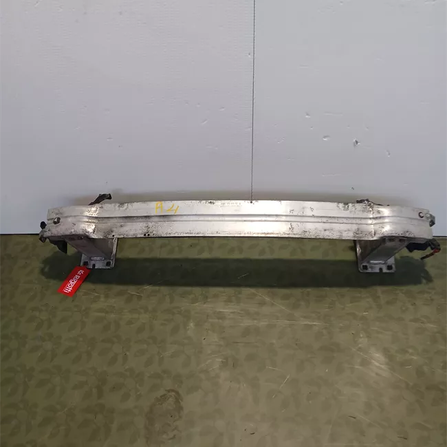 Traversa paraurti anteriore