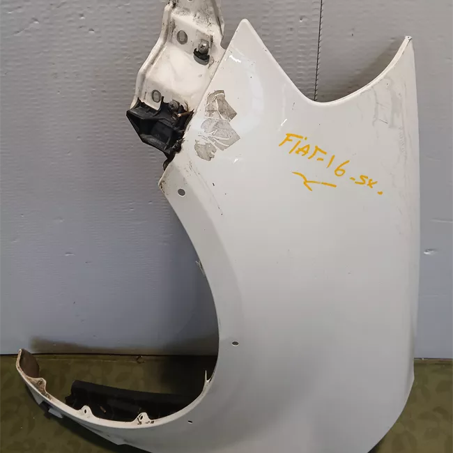 Parafango anteriore sinistro