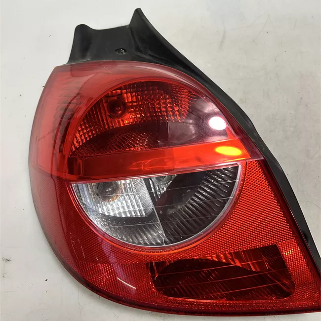 Fanale posteriore sinistro