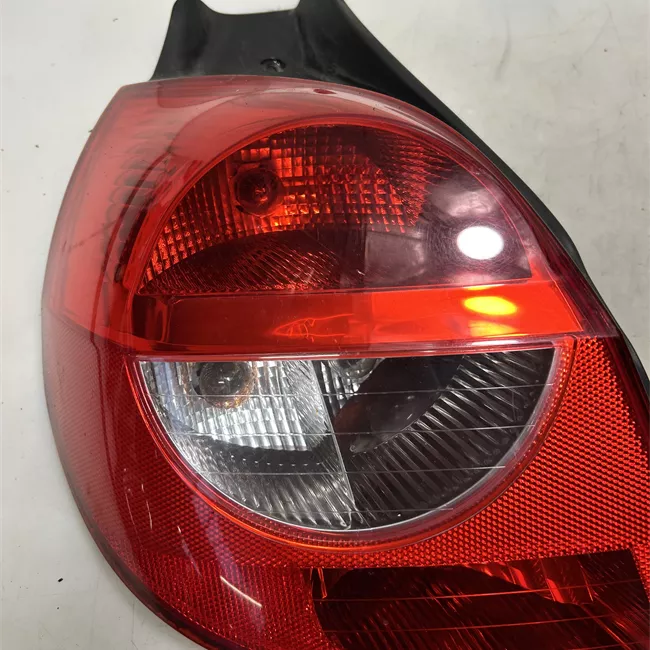 Fanale posteriore sinistro