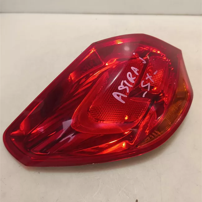 Fanale posteriore parte esterno sinistro