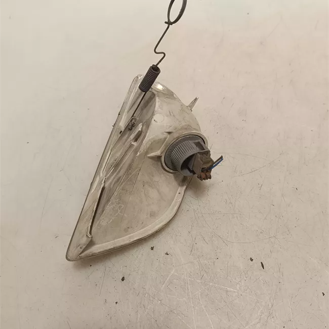 Fanalino laterale destro