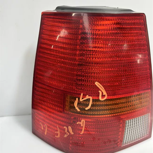 Fanale posteriore sinistro giallo/rosso