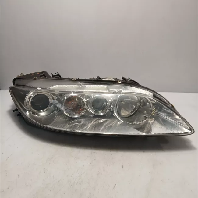 Proiettore destro con antinebbia ant