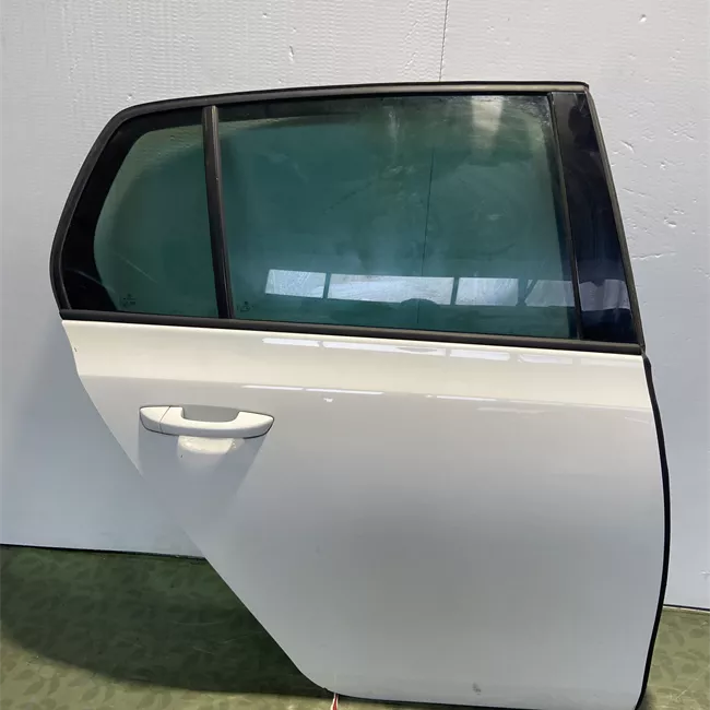 Porta posteriore destra