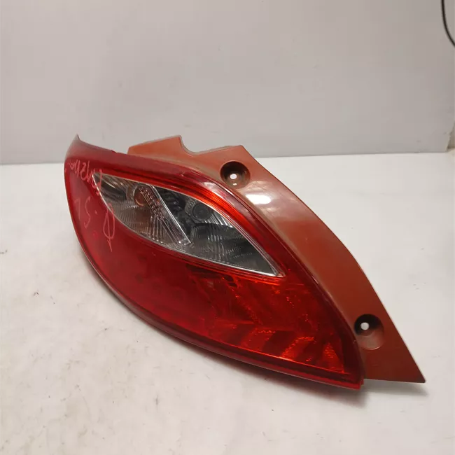 Fanale posteriore sinistro