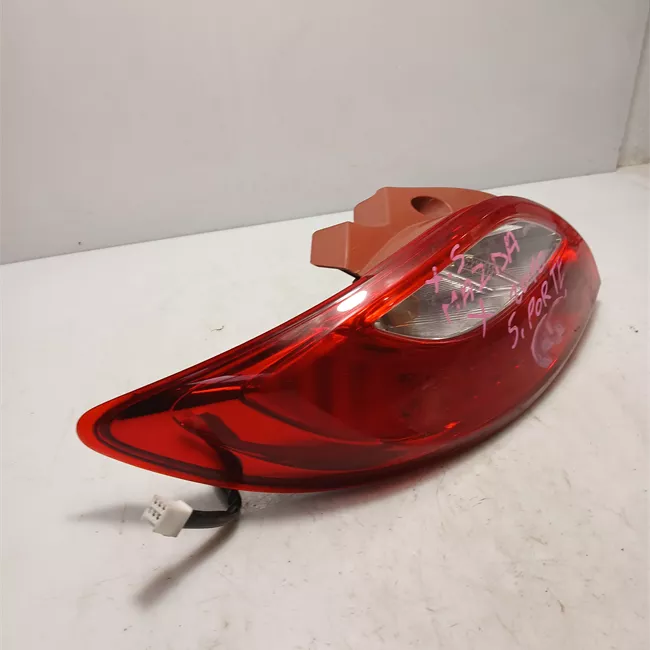 Fanale posteriore sinistro