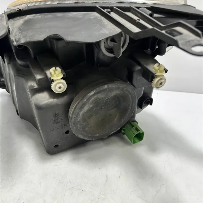 Proiettore destro Ambra