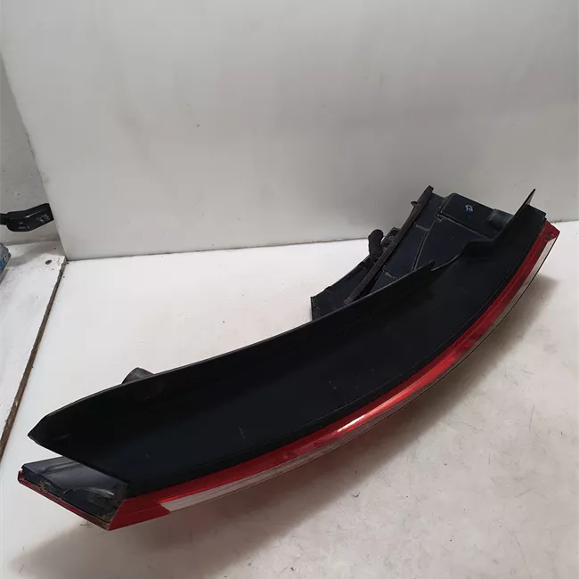 Fanale posteriore sinistro