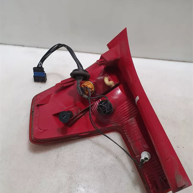 Fanale posteriore sinistro